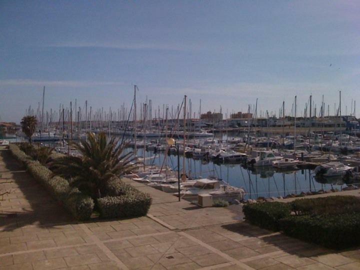 Port Leucate - Vue Sur Port Apartment Exterior photo